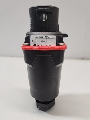 Meltric Receptacle DXN1 2218043 3P+E 