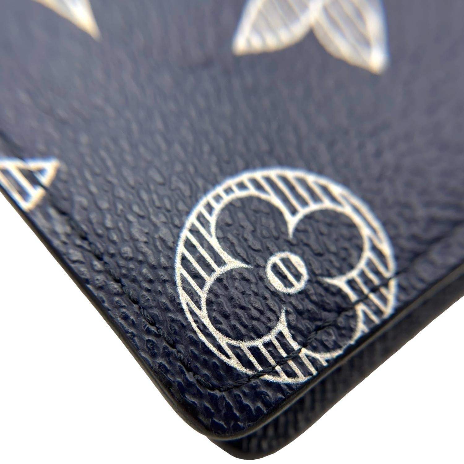 LOUIS VUITTON Brazza Upside Down Monogram Ink Can… - image 7