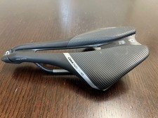 Sella prologo dimension 143 , nera , buone condizioni 