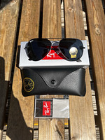 Ray-Ban Aviator Sunglasses Black Metal Frame