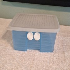 Blue/White Plastic Rectangular Storage Containers, Snap Lids, 2pc 60 in