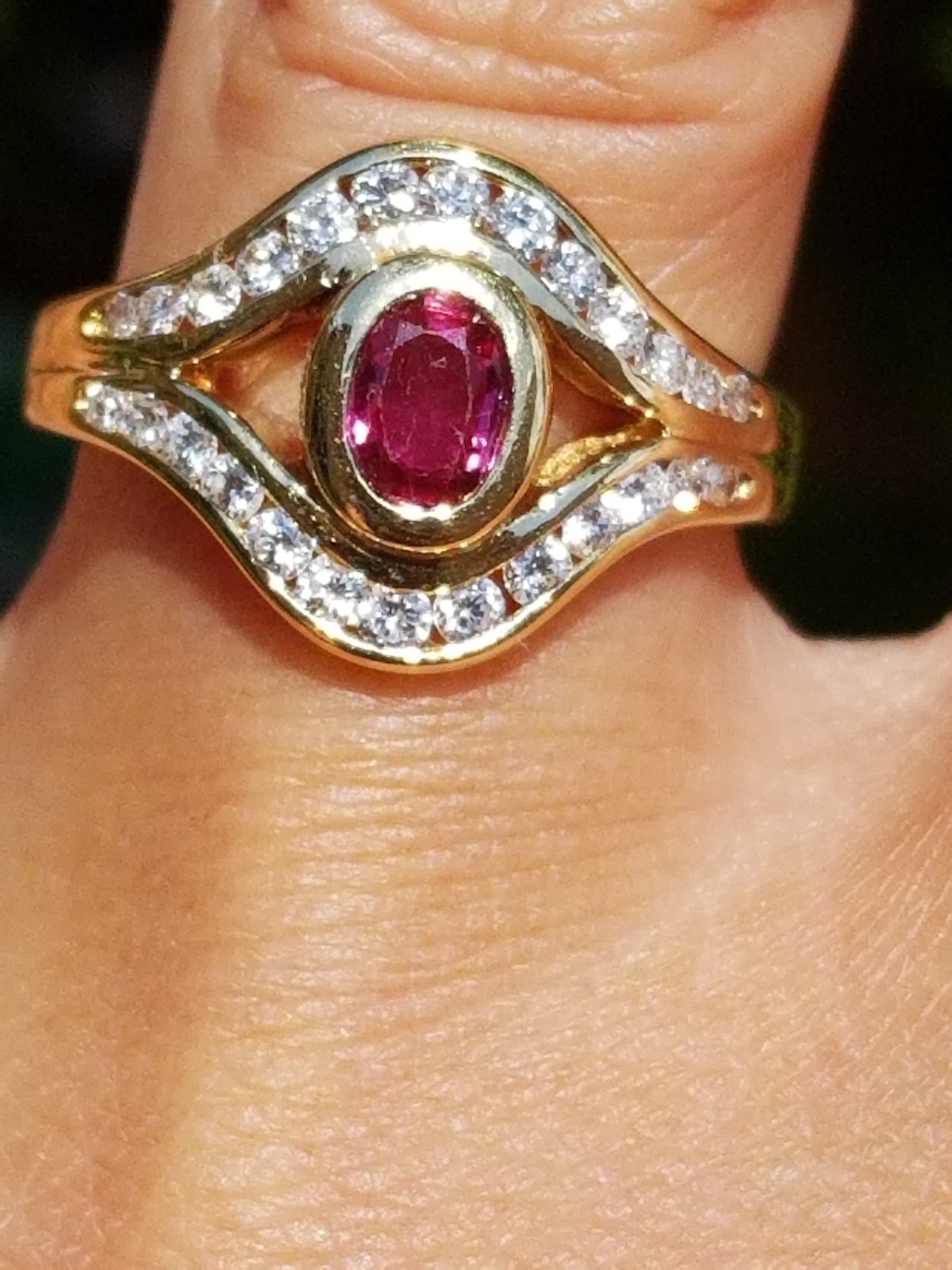 Quality Crafted Vintage Natural Ruby Diamond 18k … - image 12