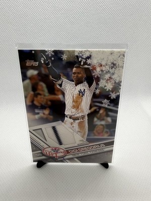 2017 Topps Holiday - Wal-Mart Exclusive Relics Didi Gregorius #R-DG (MEM)