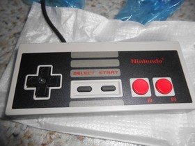 Nintendo NES Classic Edition Official Authentic Controller FOR PARTS NOT WORKING
