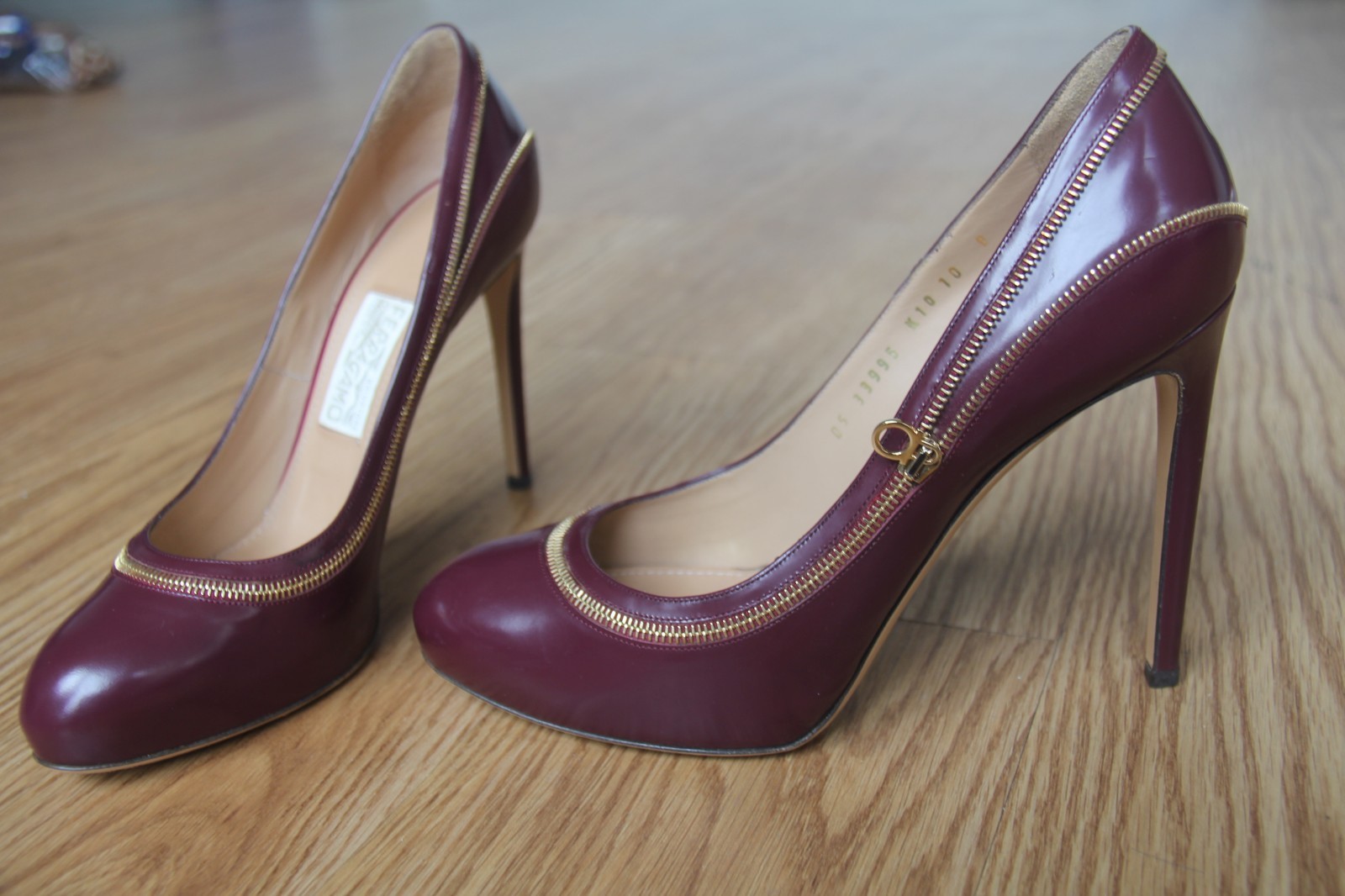 Salvatore Ferragamo, Zapatos, tacones altos, tamaño 10B EU40, EU40, EU40, Rojo, Cuero, Made in ff7c54 Salvatore Ferragamo, Zapatos, tacones altos, tamaño 10B EU40, EU40, EU40, Rojo, Cuero, Made in ff7c54