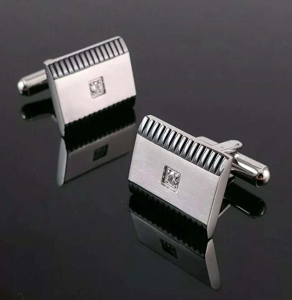 Gemelos cincel de acero inoxidable pulido y cepillado circonita cúbica. Precio de venta sugerido por el fabricante 89,95 USD. SRC269 Foto 2 de 4