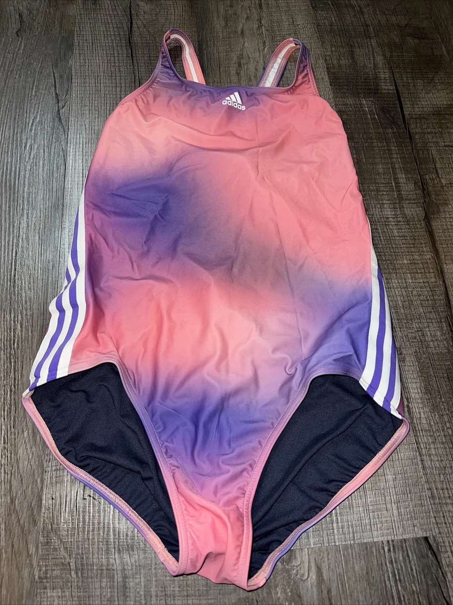 Work out top/ sports bra small purple stain on the - Depop