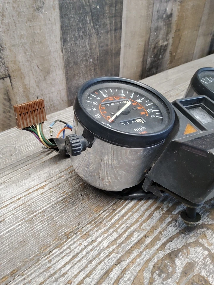 1983 83 83-84 Honda VT500C VT500 Shadow Speedometer Tachometer Cluster Gauges - Image 2 of 4