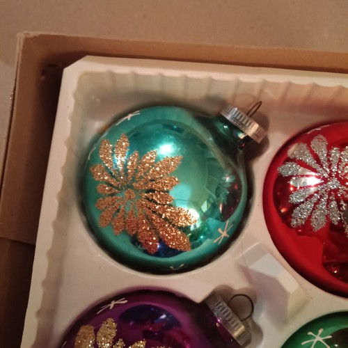 Vintage Sears The Imperial Collection Christmas Tree Ornaments 6 Ornaments - Picture 10 of 11