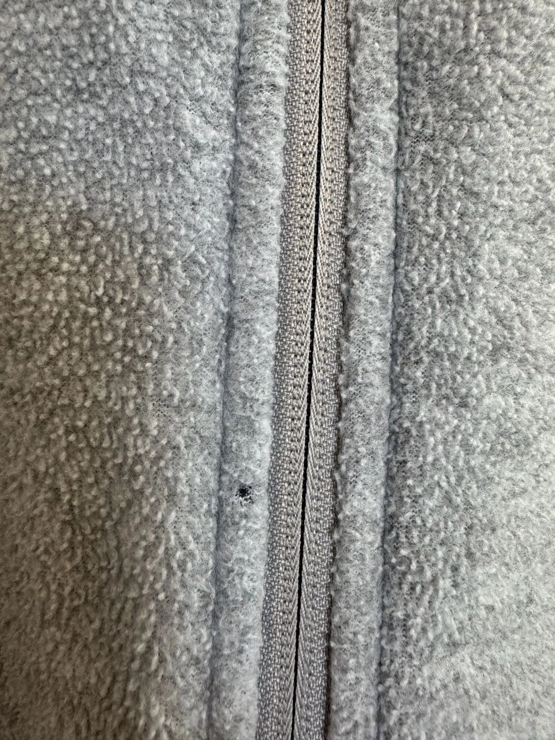Magellan Outdoors Fleece Jacket Size L Gray Full Zip image 3