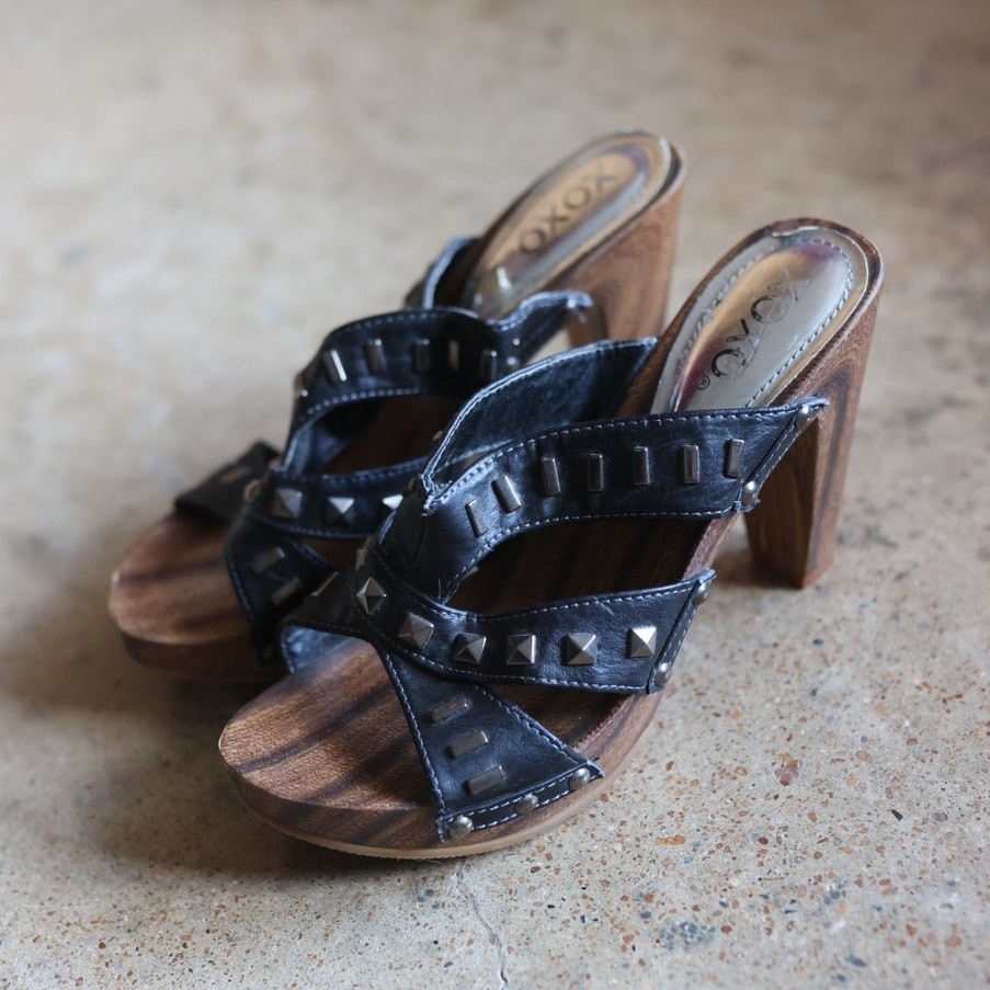 Y2K Studded Platform Clog Mule Heels Size 7.5 Faux Wood Chunky Heel Boho Moto
