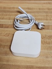 Apple A1392 Airport Express 2nd Generation Dualband 802.11n WiFi Router