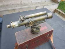 VINTAGE BRASS SURVEYORS THEODOLITE WITH FITTED BOX BY J HALDEN & CO MANCHESTER