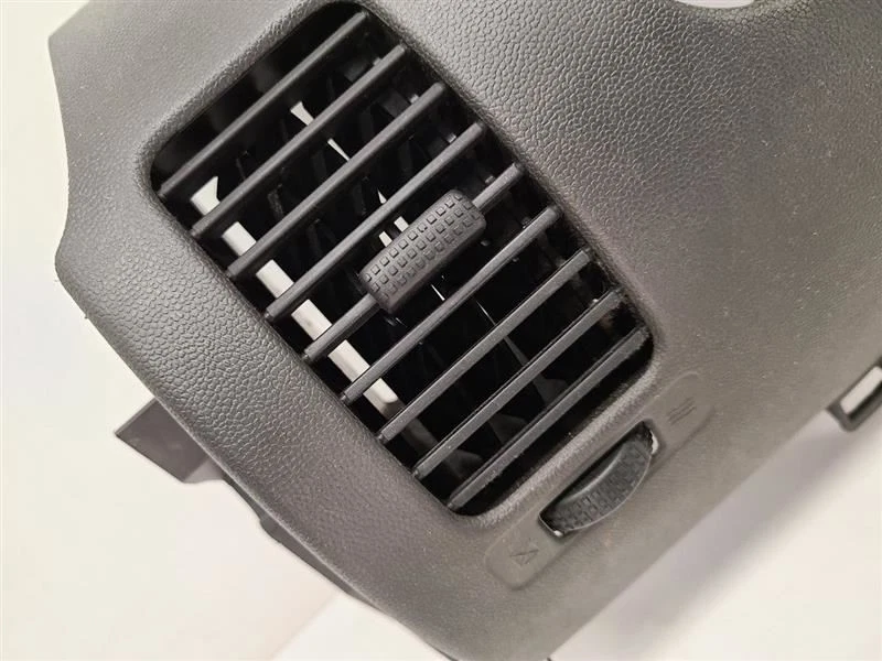 2005-12 NISSAN XTERRA INSTRUMENT CLUSTER BEZEL WITH VENT 682409BA0C - Image 2 of 4