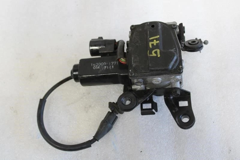 Actuador de control de crucero Lexus LS400 1990 1991 1992 1993 1994 88002-50011 Foto 2 de 4
