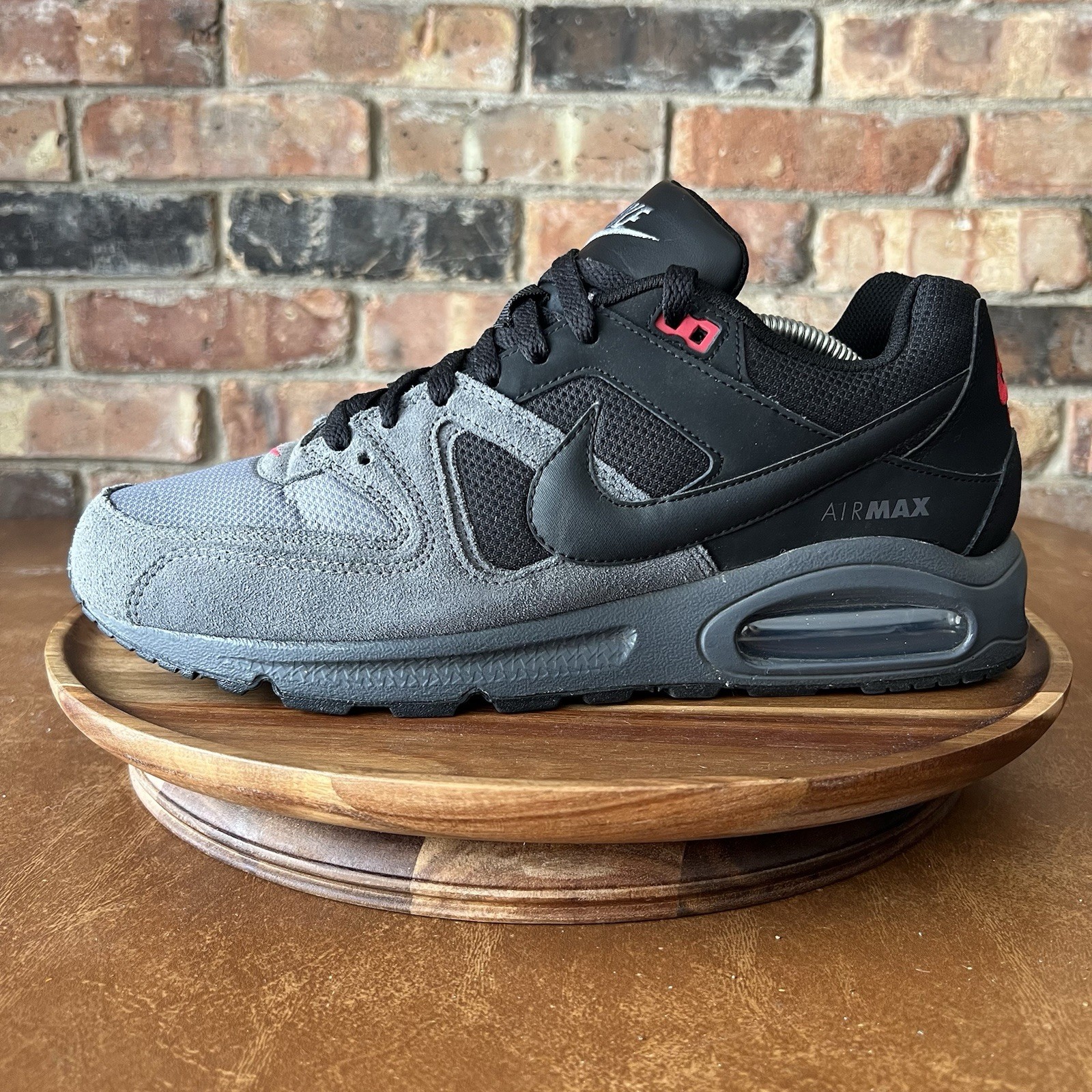 Nike Air Max Command Men Size US11 Black Wolf Grey Infrared Sneakers Shoes thumbnail 13