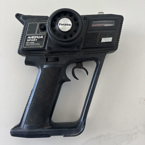Futaba Magnum Sport Transmitter (FP-T2PB) - (For Parts Or Not Working)