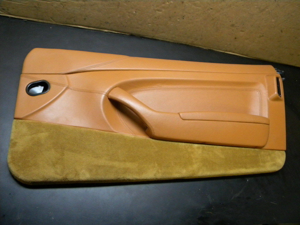 01 Ferrari 456 456m right door panel 313638