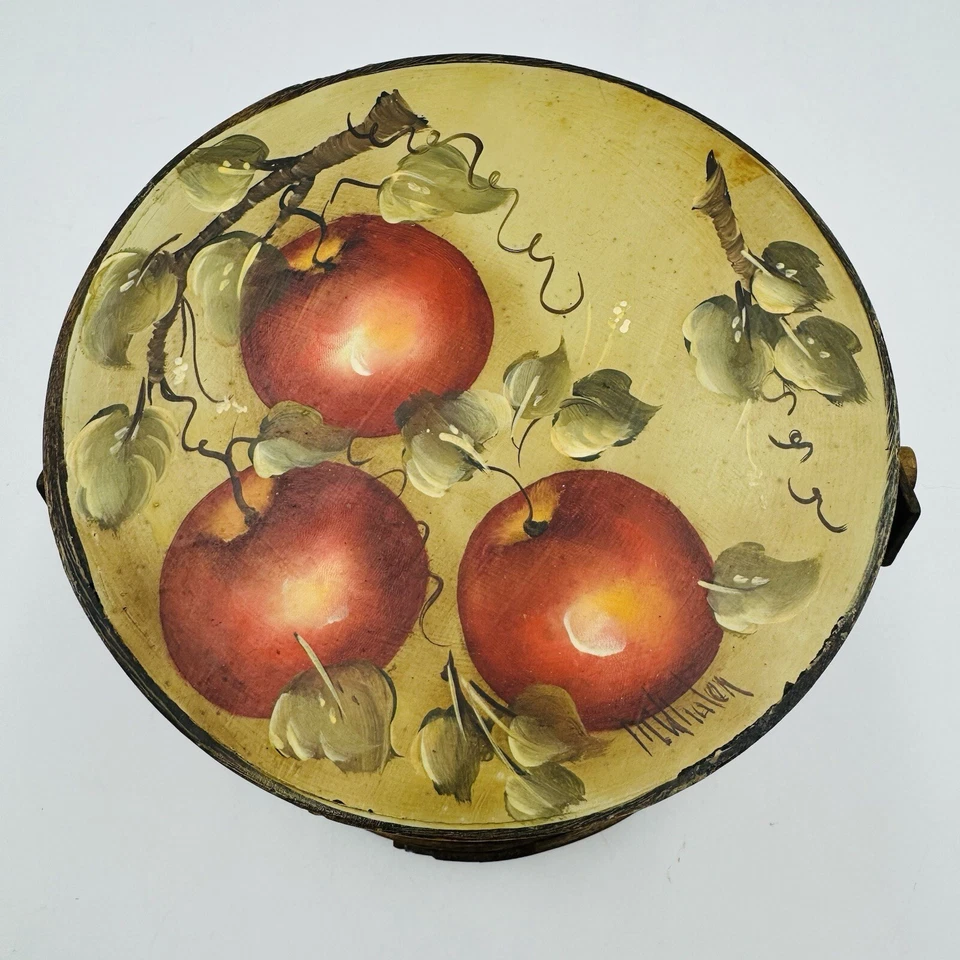 Vintage Primitive Wood Wooden Shaker Firkin Sugar Bucket Hand Painted Apples - Image 2 of 4