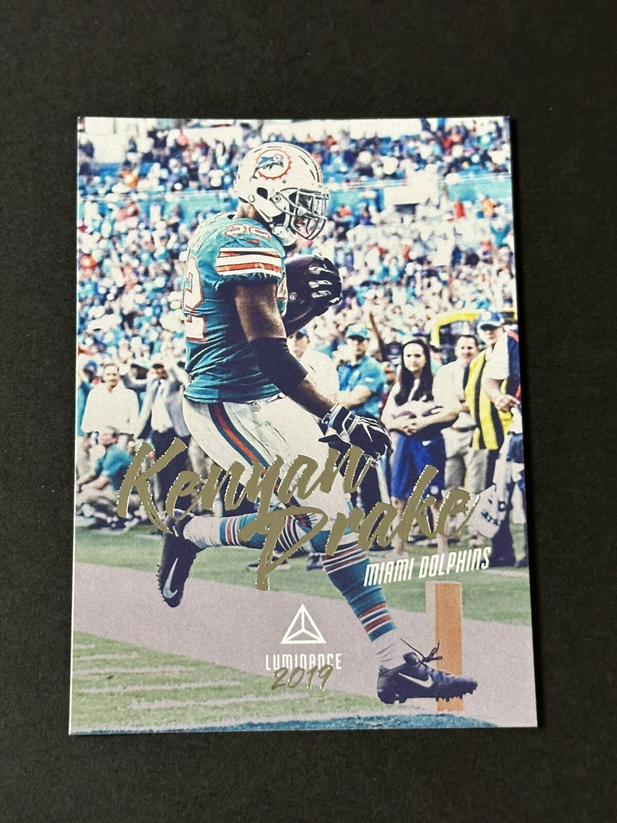2019 Panini Luminance Kenyan Drake #30 Miami Dolphins (D)