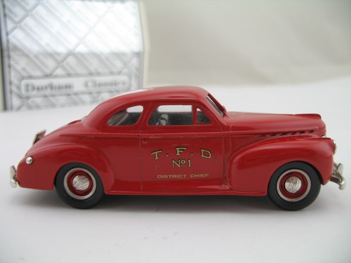 Durham Classics Car DC-5A: 1941 Chevrolet 2 Door Coupe, Toronto Fire Chief, Box - Picture 5 of 15