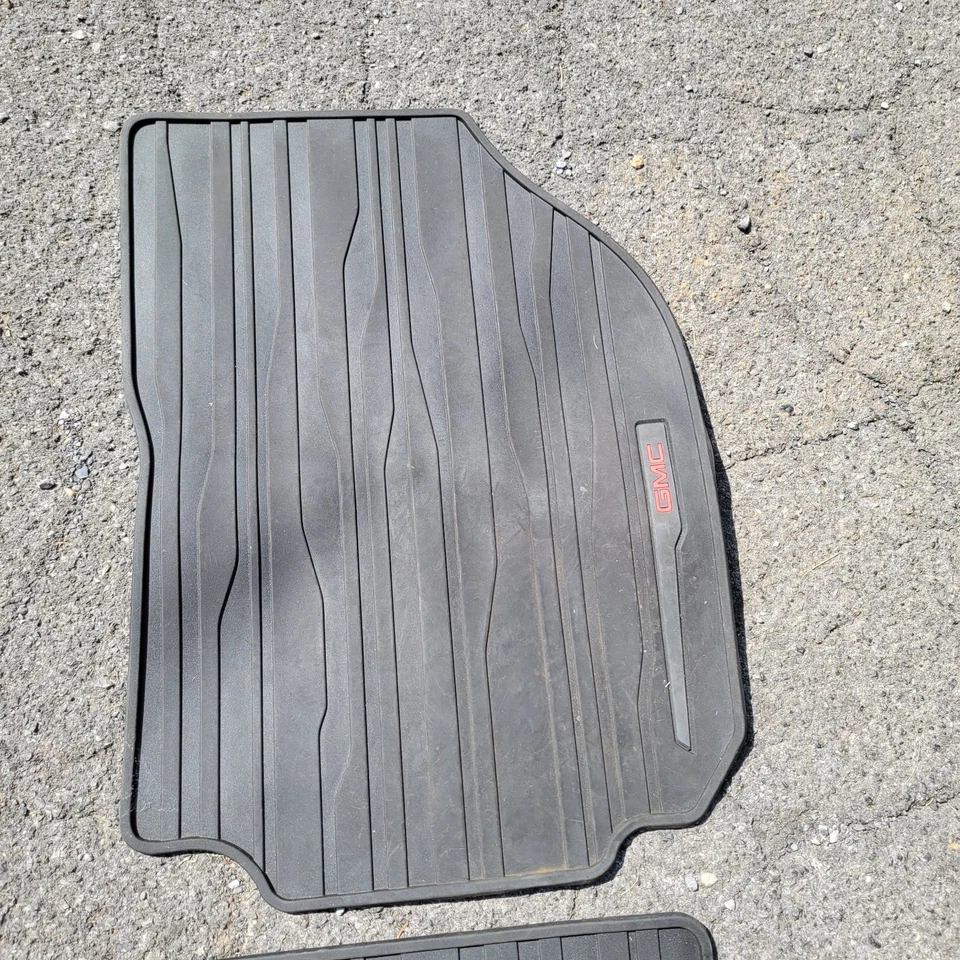 Alfombrillas GMC Terrain Premium 2018-2024 para todo clima OEM 2019 2020 2021 2022 23 Foto 4 de 4