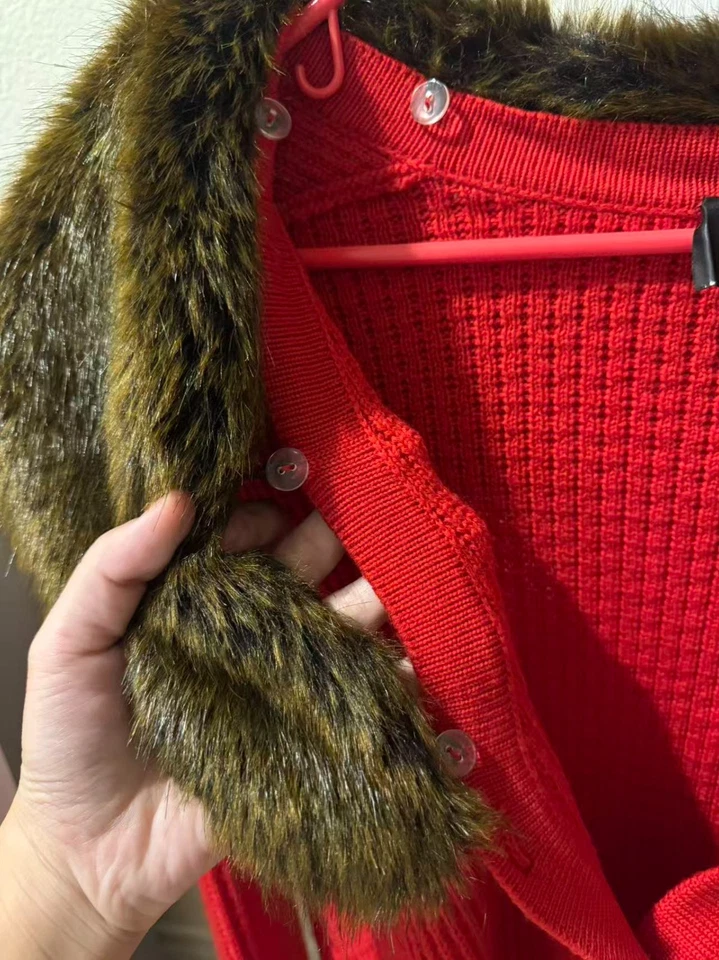 St. John Boutique Wool Cardigan Sweater with Detachable Faux Fur Collar Size P - Image 4 of 4
