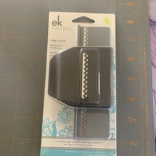EK Success Edger Paper Punch Arrow Border EKPL8006