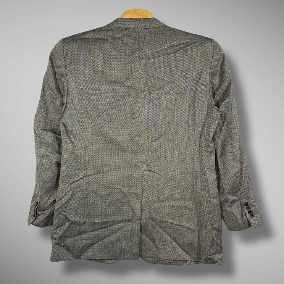 Jos A Bank Men’s 46 XL Gray Wool Two Button Blazer Sport Coat Jacket - Image 2 of 4