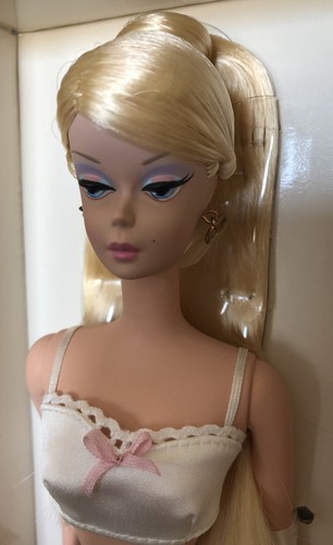 BFMC Limited Edition Silkstone #1 Lingerie Blonde Barbie Doll - Picture 2 of 12