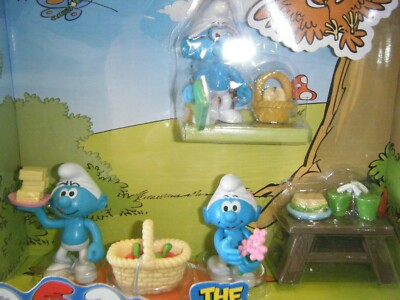 THE SMURFS PICNIC PACK PLAYSET (FREE SHIPPING)