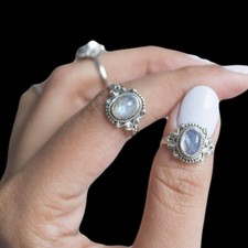 925 Sterling Silver Natural Moonstone Ring Gemstone Women Jewelry For Her Y 61