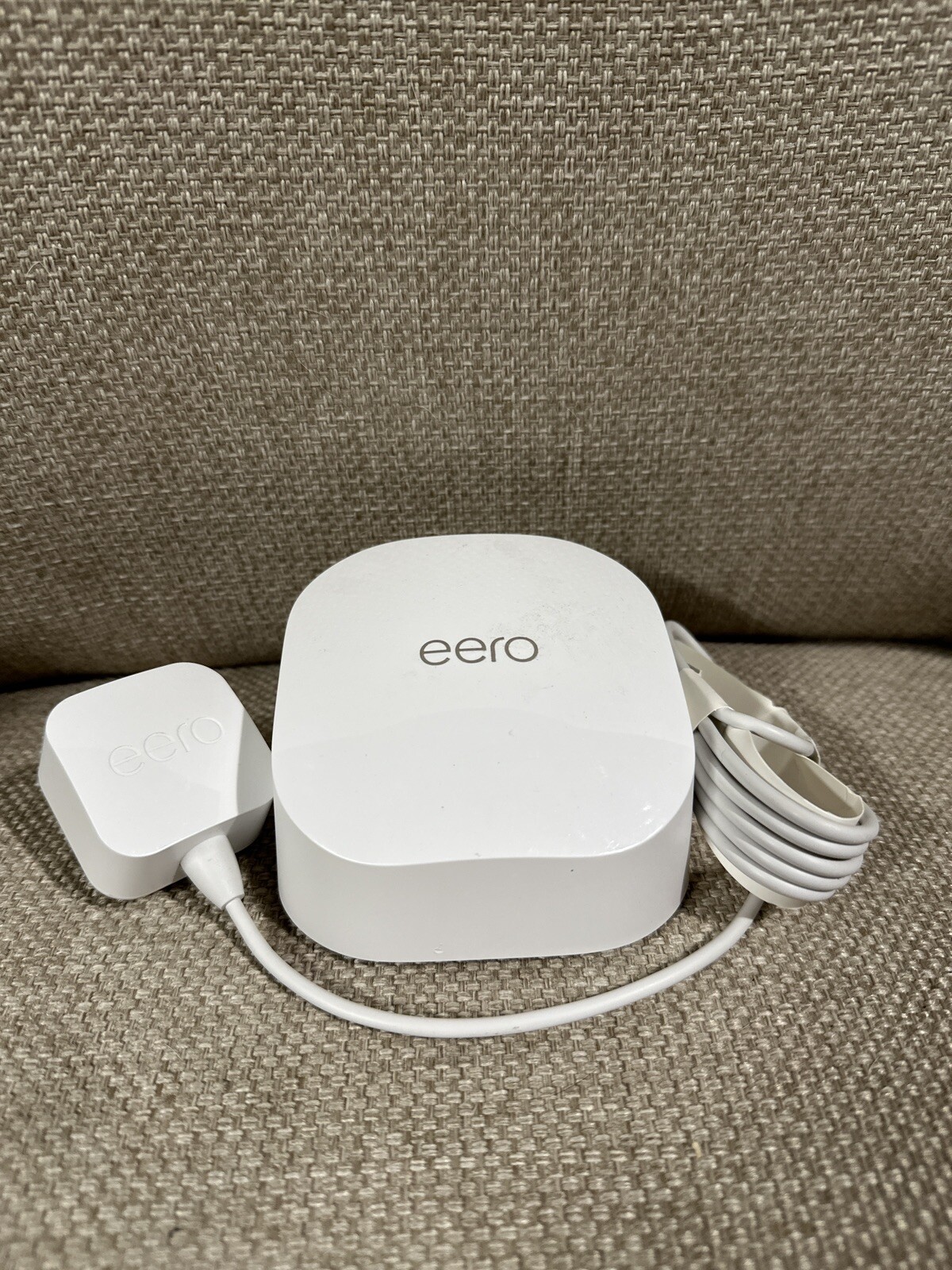 Eero 6 Q010001 Mesh WiFi 6 Extender With Power Cord eBay