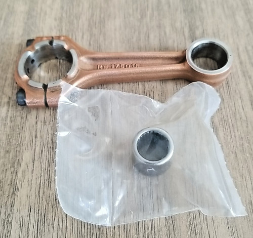 US 820 Connecting Rod & New Bearing - West Bend Rokon Snorunner Engines 175016