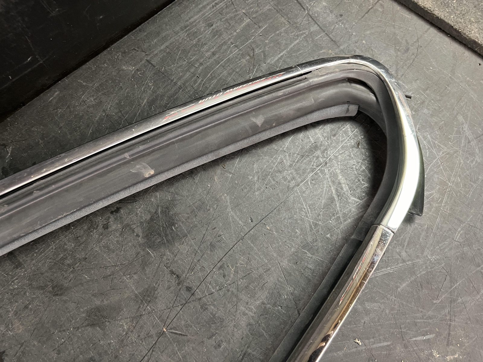 03-10 BENTLEY CONTINENTAL GT DRIVER LEFT EXTERIOR CHROME ROOF TRIM 3W8853703F