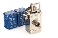 Lancart Paris XYZ 16mm film camera c.1935 boxed RARE