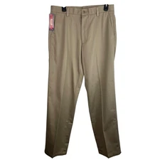 Dockers Size 32 X 31 Khaki Classic Fit Chino Pants Work Career Preppy New