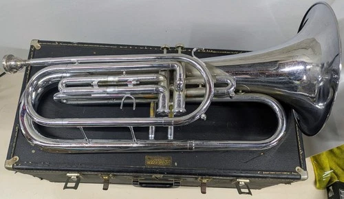 Vintage Getzen G Baritone Titleist Horn 2 Valve Drum Corps Instrument W/Case