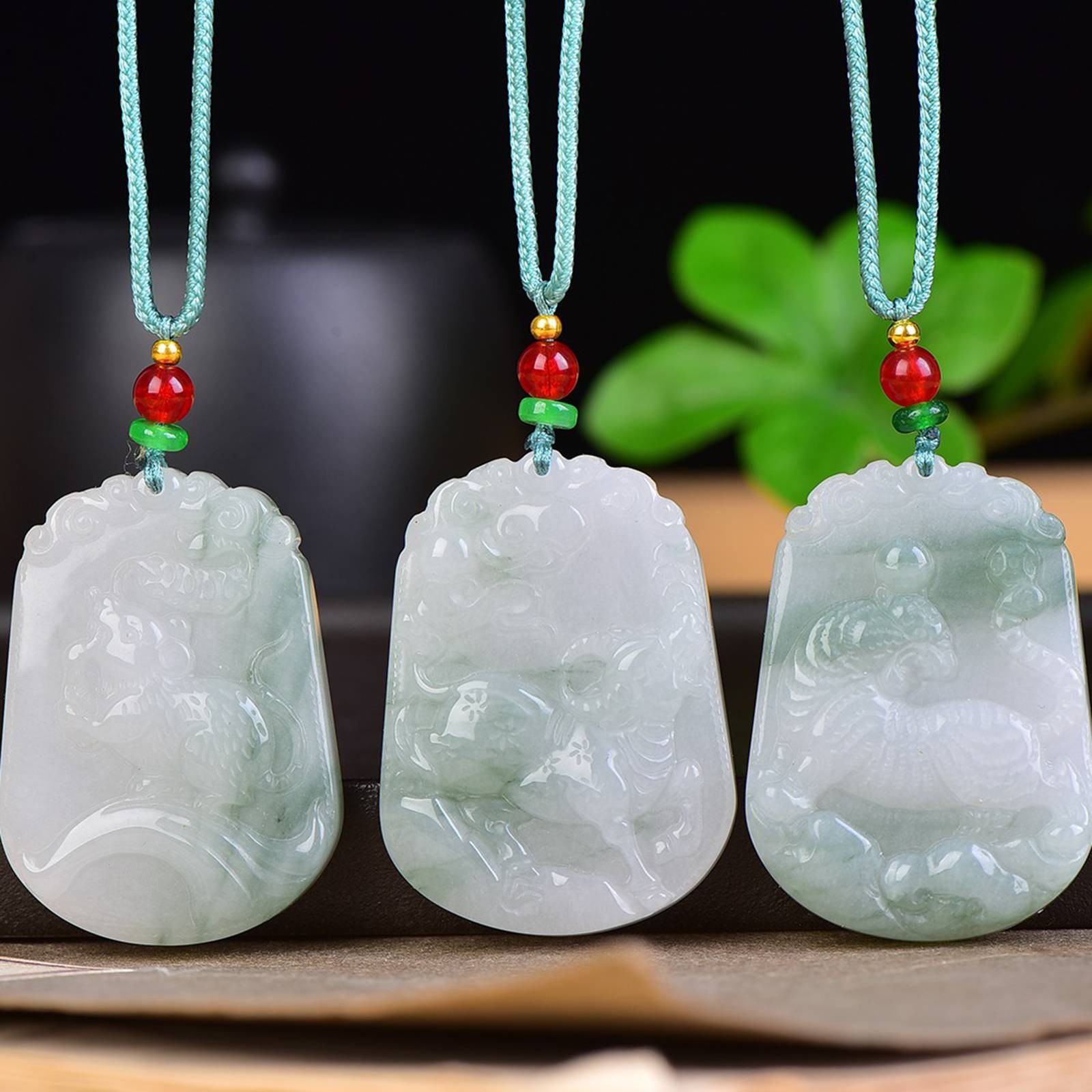 Collar Colgante Chino Natural Jadeíta Tallado Exquisito Zodiaco Suerte 1285