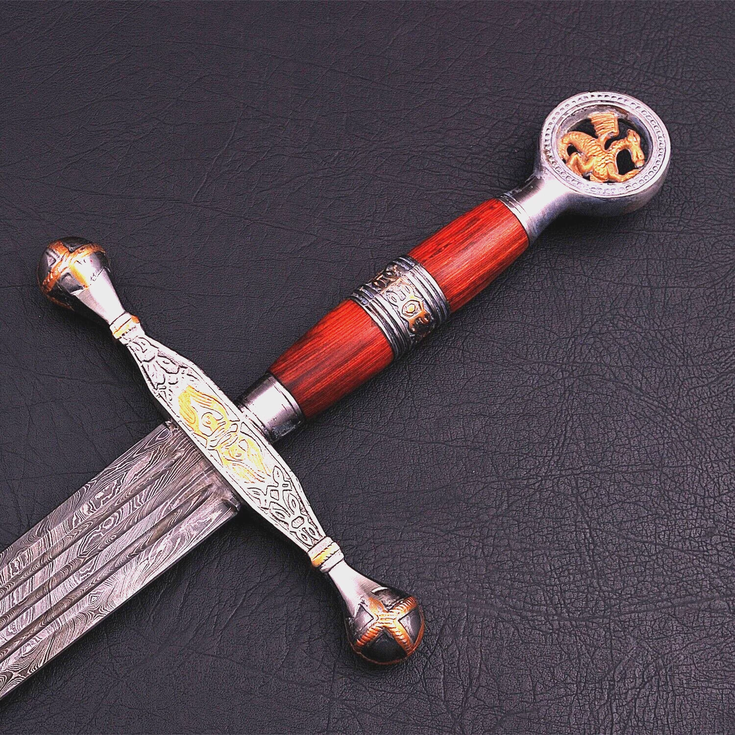 DAMASCUS COLLECTIBLE SWORD 9275 custom handmade Damascus with leather sheath