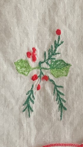 Imperial Elegance Napkins HOLLY Scalloped 100% Cotton 15” LOT Of 3 - Picture 8 of 10