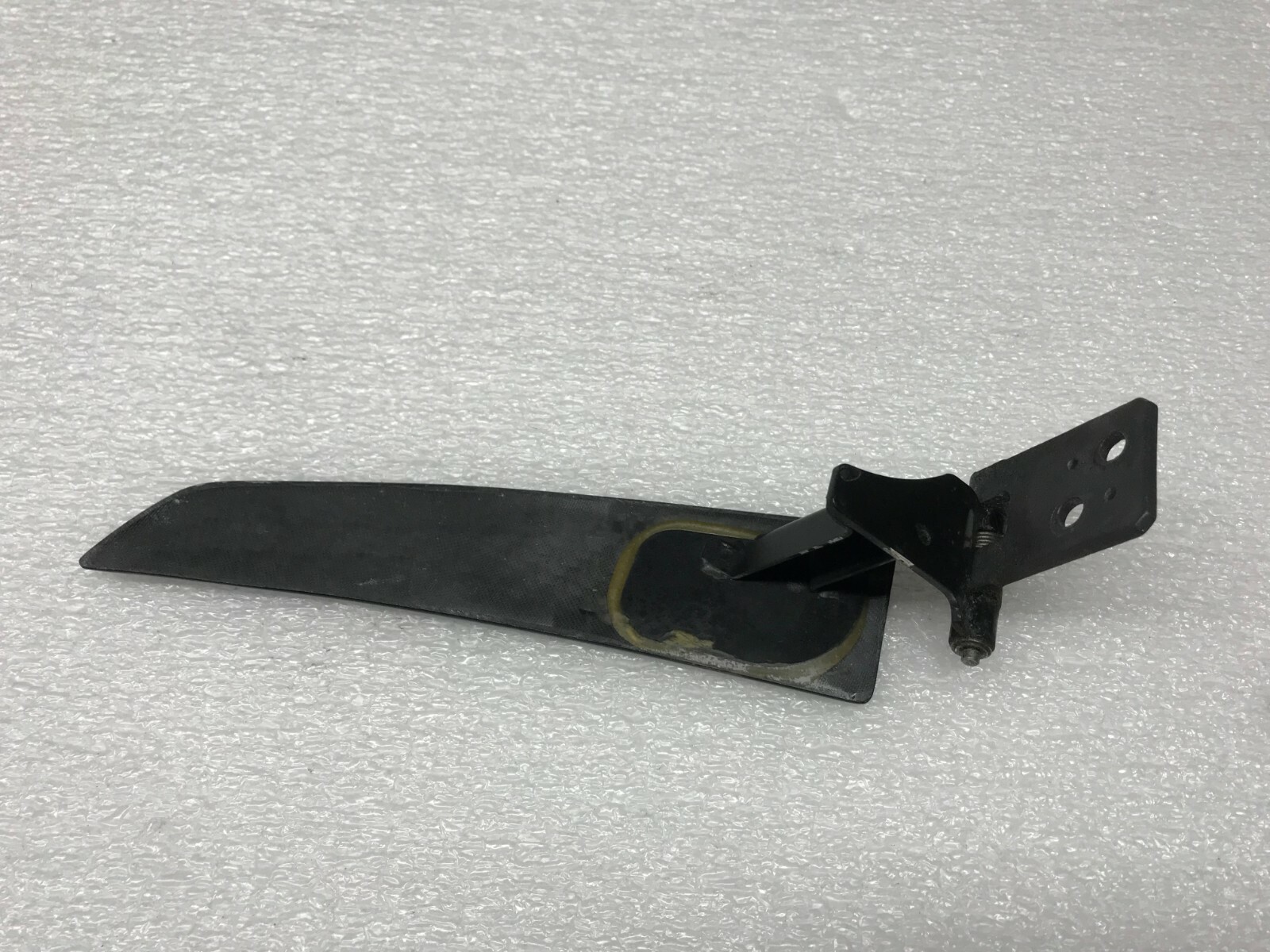 LAMBORGHINI MURCIELAGO LP640 RIGHT HEADLIGHT WASHER EYELID COVER OEM 410955276C