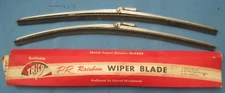Pair Trico wiper blades 18" straight connector type flat top Trico script PR18-2