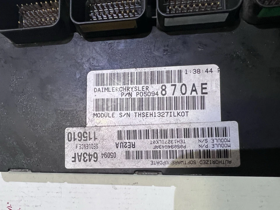 Módulo de motor PCM Jeep Commander 2007 5,7 L programado ECU ECM 05094870AE Foto 2 de 2