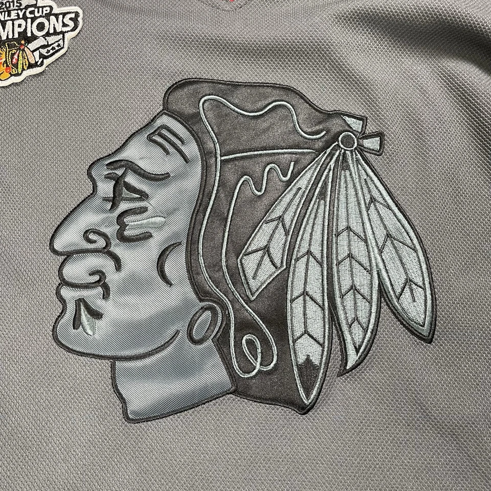 Reebok NHL Marián Hossa Gray Ice Jersey #81 Size 52 2013 Stanley Cup Champions - Image 4 of 4