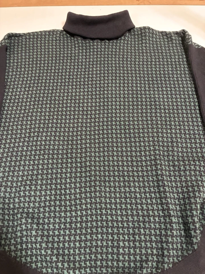 Suéter Michael Kors Mujer Verde Esmeralda Negro Cuello Tortuga Manga Larga Talla Pequeña Foto 2 de 4