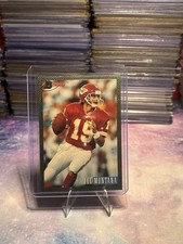 1993 Bowman Joe Montana Kansas City Chiefs Football Card #200 Base Set