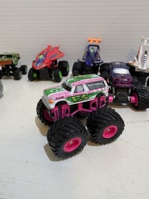 vintage micro machines trax monster trucks Wrecker Bundle micromachines