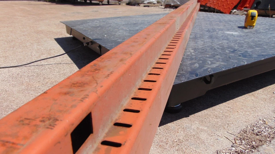 托盘货架梁 - 8' x 3-1/4 英寸 - 仓库货架、框架、物料处理 — 第 2/4 张图片