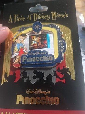 Disney DLR A Piece Of Disney Movies Pinocchio Smiling Jiminy Cricket Le 2000